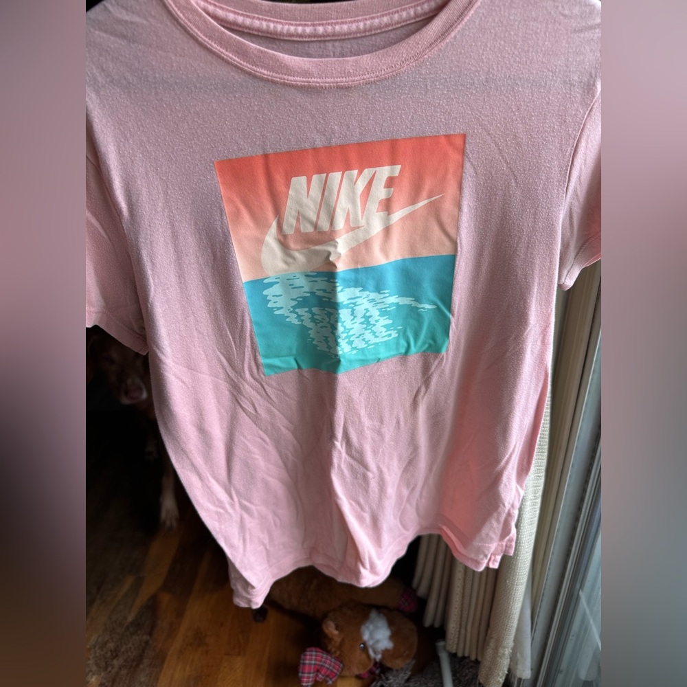 Nike kids Pink Graphic Logo Tee